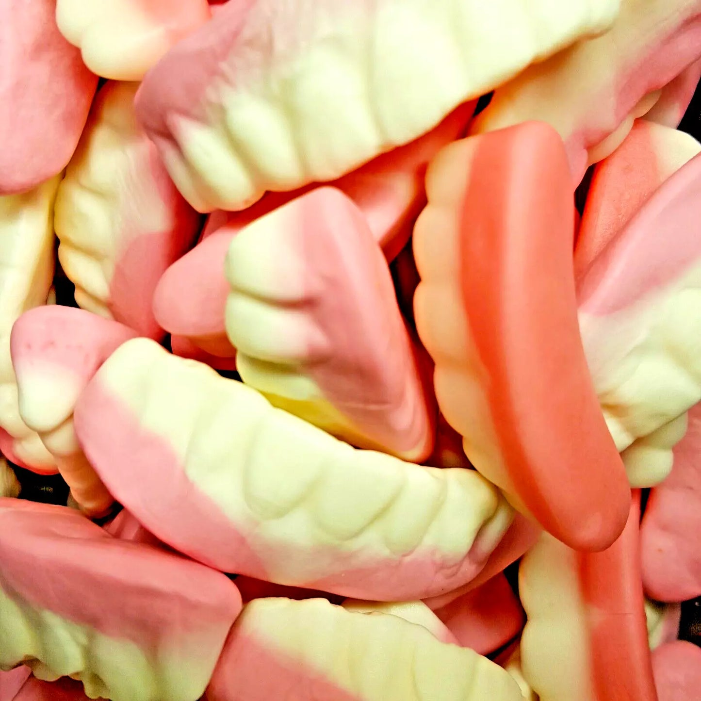 Teeth n Lips Jellies Pack of 12 | Aladdins Sweets